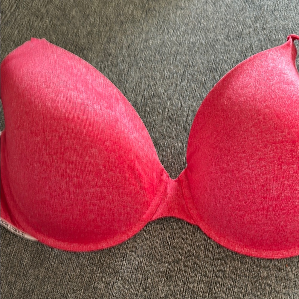 Victoria's Secret Pink T-Shirt Bra with Underwire